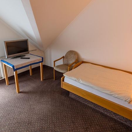 Hotel Restaurant Berghof Sohren Eksteriør bilde