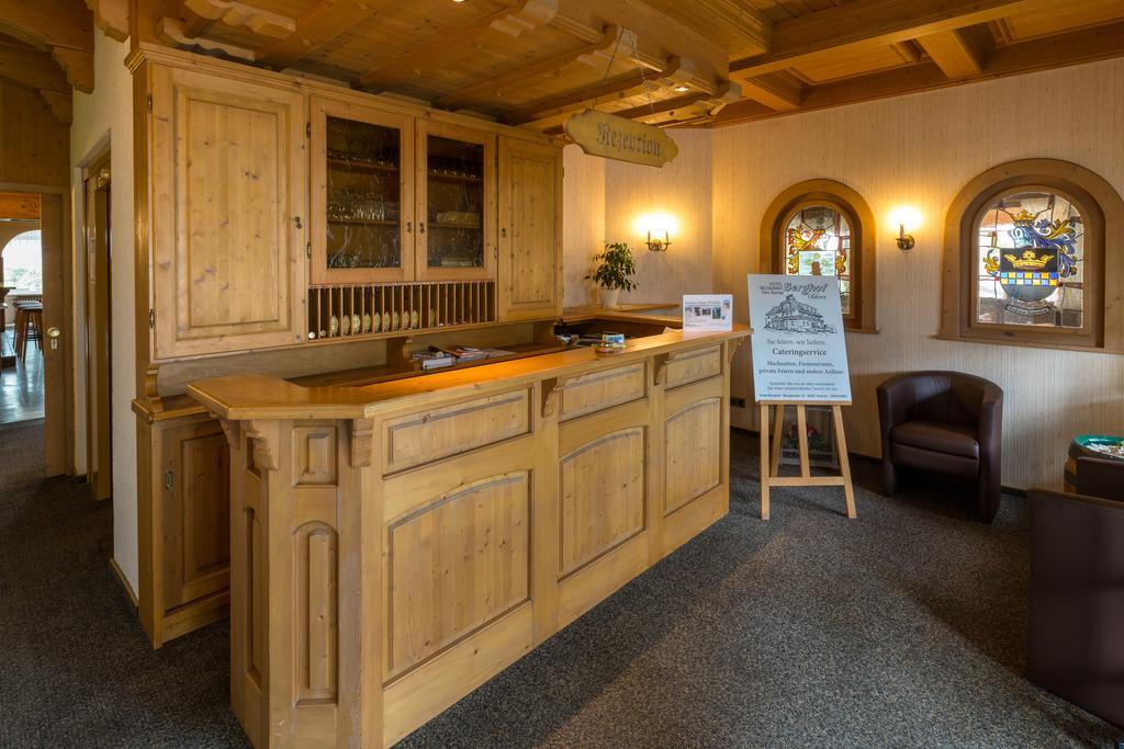 Hotel Restaurant Berghof Sohren Eksteriør bilde